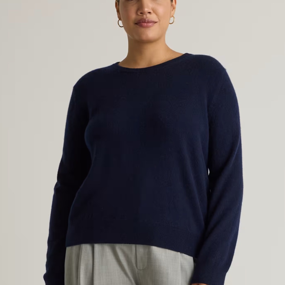 Quince 100% Cashmere Crew Neck Sweater Women's Small, Navy BNWT